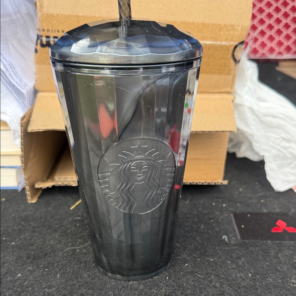 Starbucks Black Faceted Tumbler with Embossed symbol 16 oz